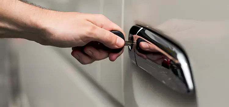 Why Choose Our Auto Locksmith Team in Anjou, QC?